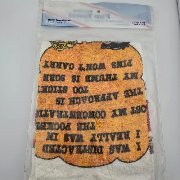 Vintage 90s Bowling Ball Fun Sport Towels Pair Master Industries NOS Comic Towel - Picture 6 of 10